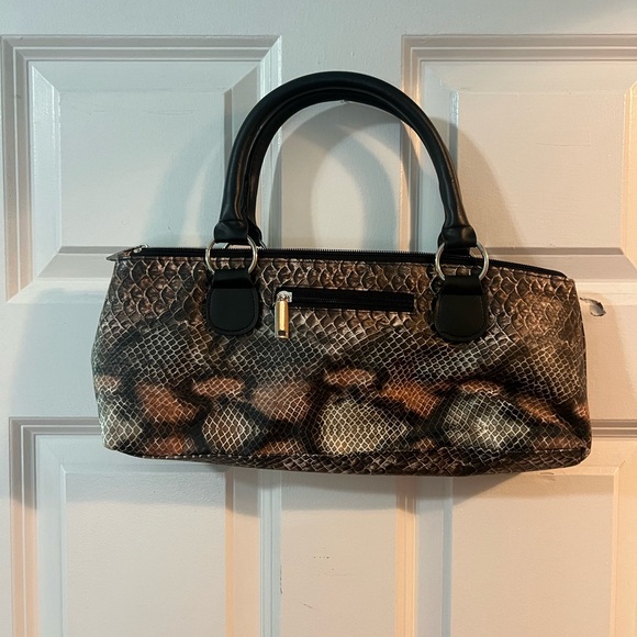 Primeware Handbags - Elegant Snake Print Lunch Box